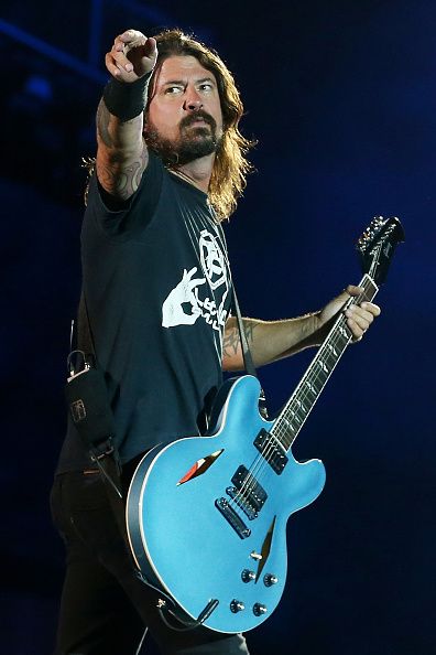 BRISBANE, AUSTRALIA - FEBRUARY 24:  Dave Grohl of the Foo Fighters performs at Suncorp Stadium on February 24, 2015 in Brisbane, Australia.  (Photo by Chris Hyde/Getty Images)