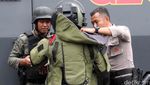 Benda Mencurigakan di Atap Pospol Sarinah Diamankan
