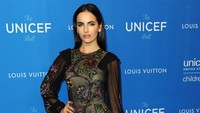Camilla Belle. Joshua Blanchard/Getty Images/detikFoto.