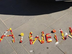 Perusahaan Lego Jawab Tuduhan Seniman Ai WeiWei