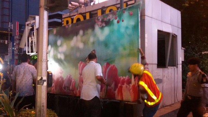 Pos Polisi dan Starbucks Ditutup Agar Tak Dijadikan Objek Foto