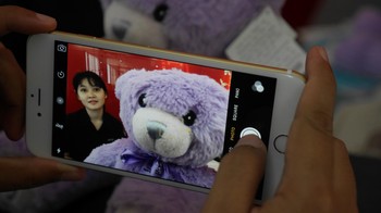 Meski kedua ponsel ini mendapatkan iOS 15, ada tapinya nih yaitu tidak semua fitur baru bisa dicicipi. Sebab fitur tersebut tidak dapat dijalankan dengan chip Apple A9. Foto: Anggoro Suryo Jati/detikINET