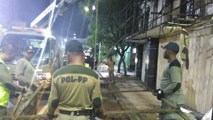 Satu per Satu Bangunan di Jalan Tunjungan Tak Bertopeng Lagi