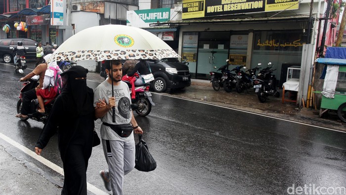 Raja Salman Datang, Wisman Arab Saudi ke RI Diprediksi Naik