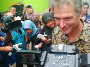 Dubes Belanda Datangi RSPAD Jenguk Warganya yang Jadi Korban