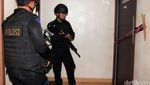 KPK Geledah Ruang Kerja Damayanti