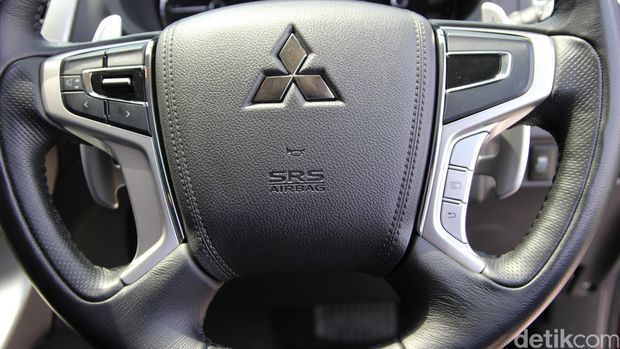 Paddle shift di setir Pajero Sport