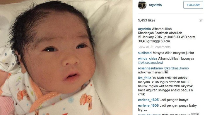 Kabar Bahagia Oki Setiana Dewi dan Kicauan Dhani Minta Maaf ke ISIS