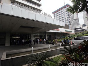 Diduga Dampak Teror Jakarta, Cruise Berisi 1.500 Wisman Batal ke Surabaya