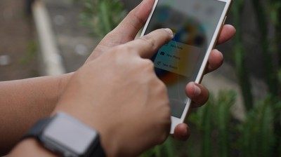 Ini iPhone Tertua yang Dapat iOS 15