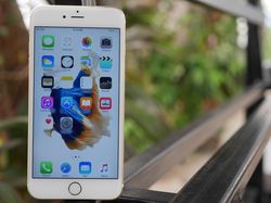 Ini iPhone Tertua yang Dapat iOS 15