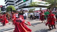 Pencerminan Taria Kabasaran merupakan salah satu kebudayaan Minahasa dari masa lampau.