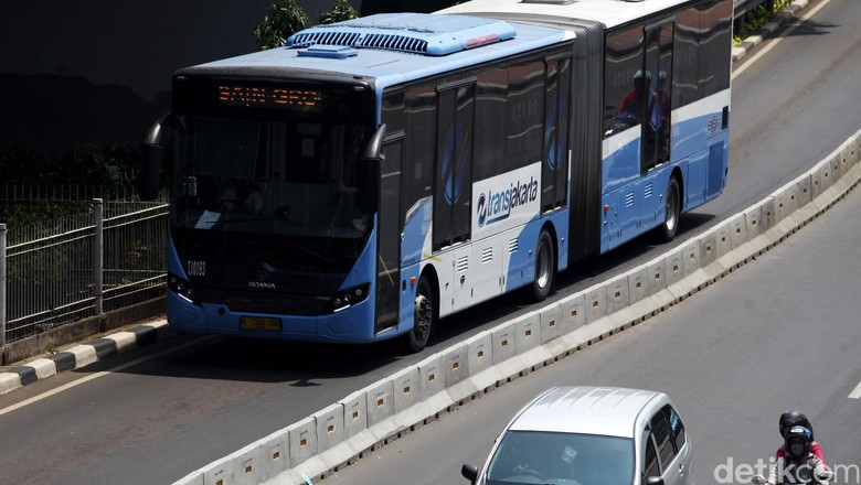 TransJ Luncurkan 2 Rute Baru Hari ini, Ciputat-Bundaran HI dan BSD City-Slipi TransJ Luncurkan 2 Rute Baru Hari ini, Ciputat-Bundaran HI dan BSD City-Slipi