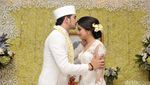 Kebahagiaan Donny Michael dan Aryani Fitriana Sah Jadi Suami-Istri