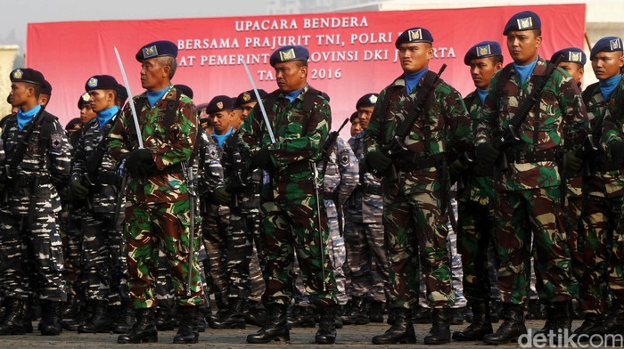 Komisi I: UU yang Ada Sudah Atur Kewenangan TNI Tindak Terorisme