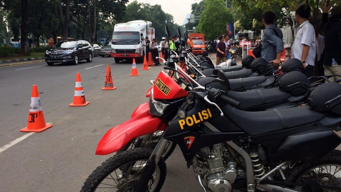 Putusan Sela Pilkada Serentak, Pengamanan MK Diperketat