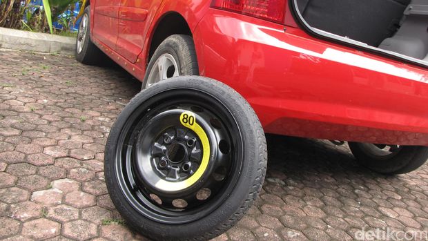 Perlukah Membawa 2 Ban Serep Saat Mudik?