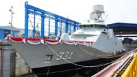 Setelah diluncurkan hari ini, SSV pesanan yang pertama ini akan melalui proses finishing, pengujian hingga sea trial. Pool/Humas Kemenko Maritim.