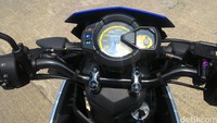 Aerox bermesin 125cc pertama kali disemangati suasana perayaan Triple Crown MotoGP 2015 yang diraih tim Yamaha.