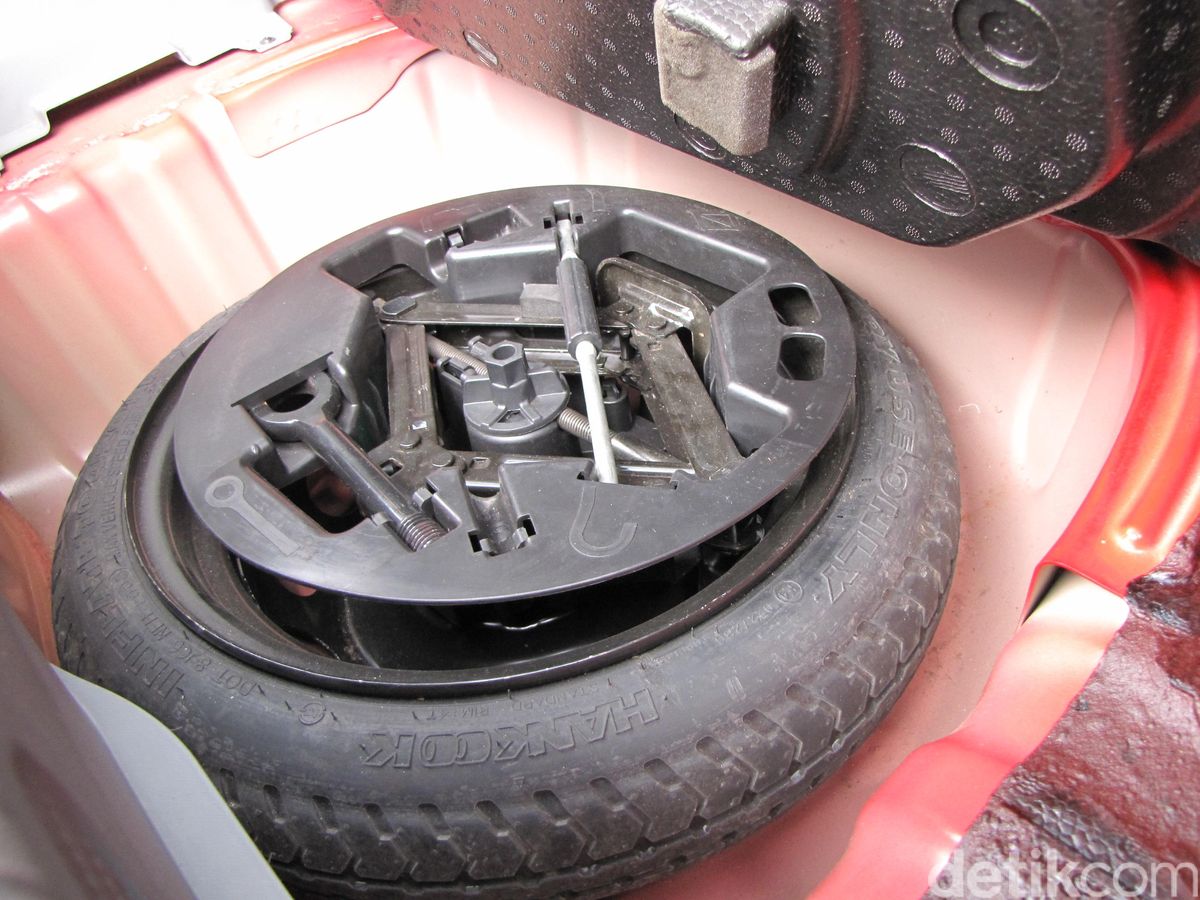 Yakin Mobil Siap Diajak Mudik? Ban Serep Jangan Lupa Dicek!