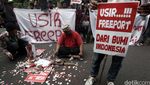 Dukun Demo Freeport di Istana Wapres