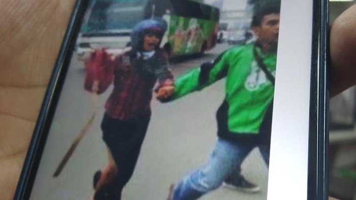 Yunus, Driver Go-Jek yang Tolong Anggun dan Polisi yang Terluka Saat Bom Thamrin