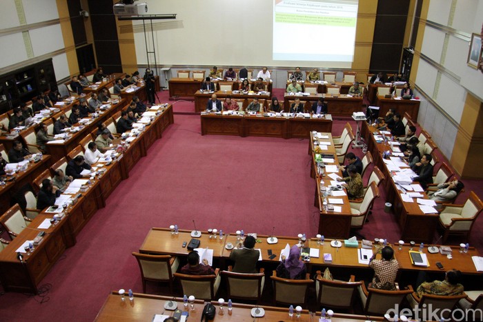 Kasus Papa Minta Saham, Golkar: Jaksa Agung Jangan Cari Panggung