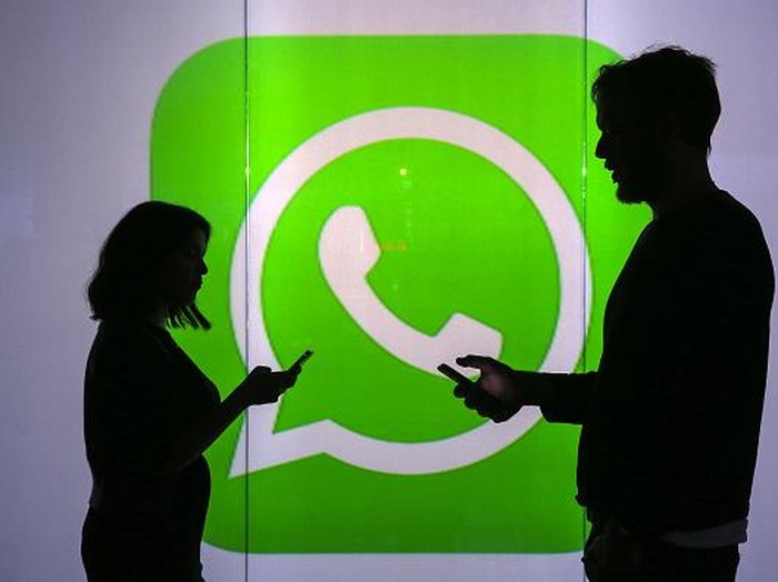 Pengguna WhatsApp. Foto: Getty Images Pengguna WhatsApp. Foto: Getty Images