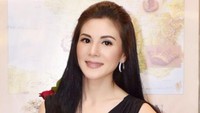 Boy William diketahui menjalih hubungan kasih dengan Karen Vandela, putri kongloerat Indonesia. Bukan hanya Karen yang cantik, ternyata sang ibunda pun tampil eksis dan awet muda. Foto: istimewa