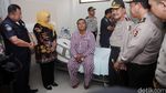 Mensos dan Kapolri Jenguk Aiptu Suhadi