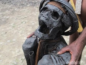 Dari Bandara Baru Wamena Bisa Pergi Melihat Mumi Papua