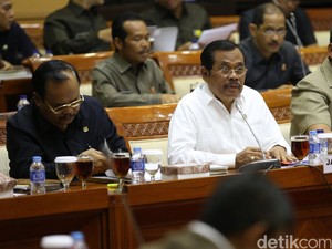 Jaksa Agung Anggap Fraksi Gerindra yang WO di Tengah Raker Tak Sabar