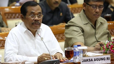 Jaksa Agung-Komisi III Bahas Kasus Papa Minta Saham