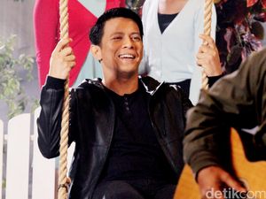 Ariel Happy Main Ayunan