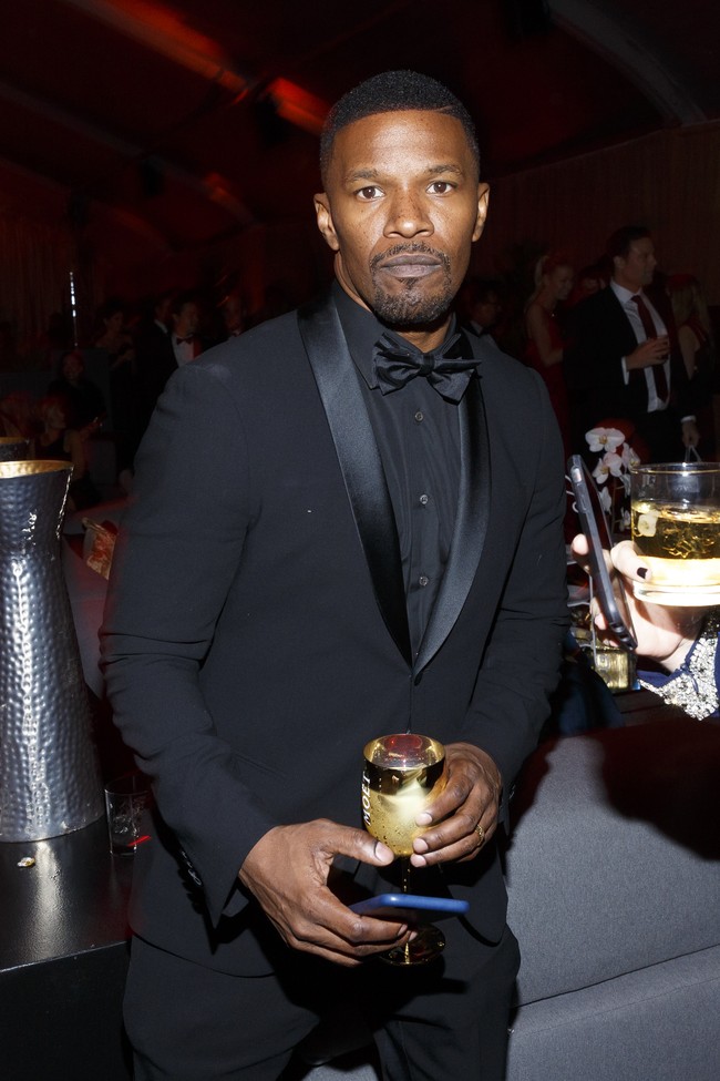 Jamie Foxx mempercayakan sang manajer untuk menyimpan piala Oscar yang diraihnya pqda 2004 sebagai Aktor Terbaik dalam film Ray.Manajerku yang pegang pialanya. Dia simpan di rumahnya, ujar Jamie. Foto: Rich Polk/Getty Images