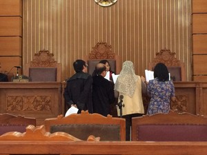 Saksi: Sejak Ada Penambahan Crane, Hampir Tak Ada Antrean di Pelabuhan