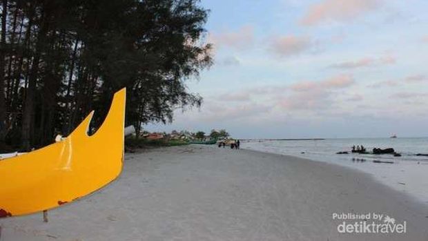 pantai serdang pantai serdang belitung
