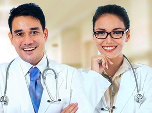 Pengalaman Susah Cari Dokter, Dannie Bikin Booking Dokter Online