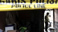 Rumah yang berlokasi di Jl Slamet Riyadi itu dijaga polisi, Rabu (20/1/2016).