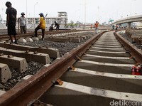 RI dan Jepang Sepakati Proyek Kereta Kencang JKT-SBY Hari Ini