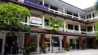 SMK ini berdiri di lahan seluas 25 are atau 2.500 meter persegi, terdiri dari 23 kelas. Putri Akmal/detikcom.