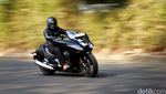 Menjajal Moge Honda NM4 Vultus