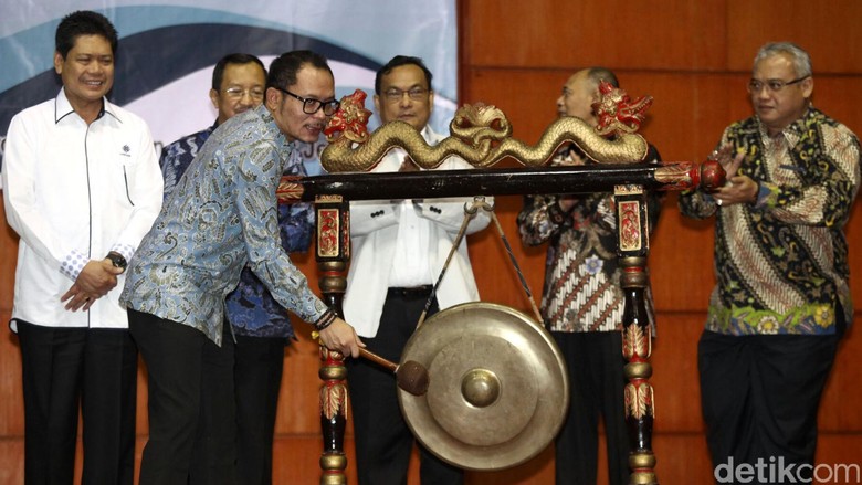 Menaker Buka Rakornas Bidang Ketenagakerjaan Menaker Buka Rakornas Bidang Ketenagakerjaan
