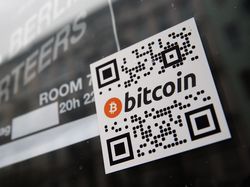 Prediksi Gubernur Bank: Bitcoin Cepat Atau Lambat Kolaps