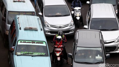 Matraman Mengular Panjang