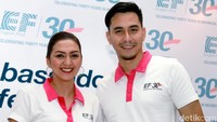 Darius dan Dona merupakan pasangan yang jauh dari kabar miring. Pool/Gus Mun/detikFoto.