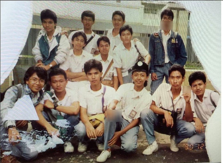 Lawas Ini Foto Ahmad Dhani dan Ari Lasso Zaman SMA