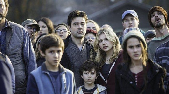 Sinopsis Film The 5th Wave, Perjuangan Hadapi Serangan Alien
