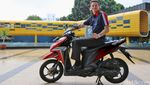 Pelumas Motor Skutik Total
