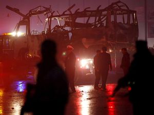 Bom Bunuh Diri Tewaskan 10 Orang di Luar Kantor Polisi Afghanistan